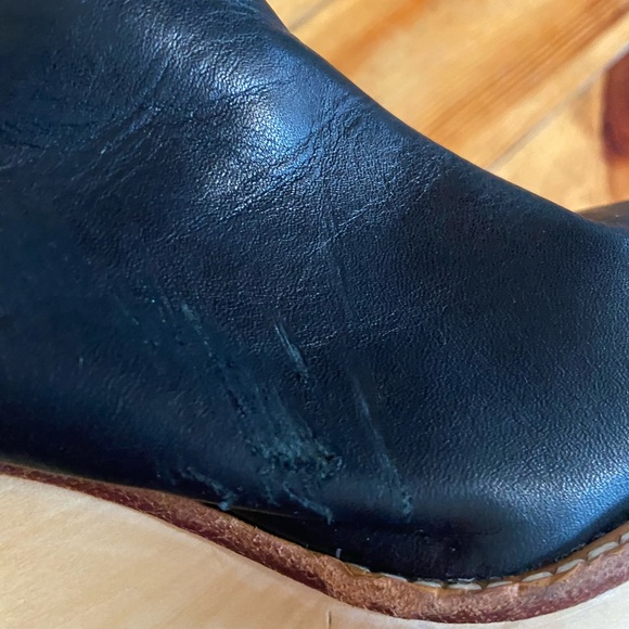 Antonio Melani Black Leather Platform Clog Boots - Size 7M - Picture 7 of 10